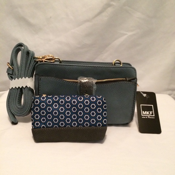 💙NWT MKF Blue 3-in-1 Crossbody & Wallet Set💙 - Picture 5 of 8